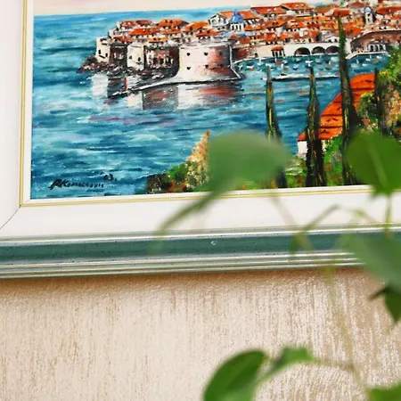 Anka Apartment *